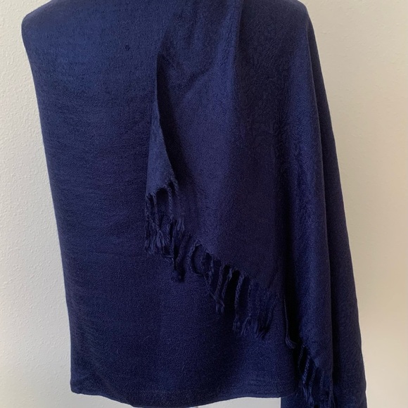 Pashmina - Picture 2 of 6